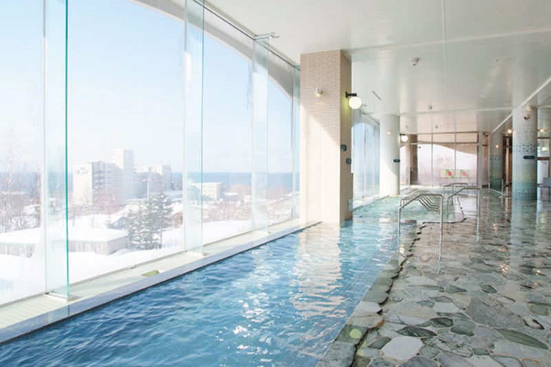 시레토코 다이이치 호텔의 천연 비취의 대욕장