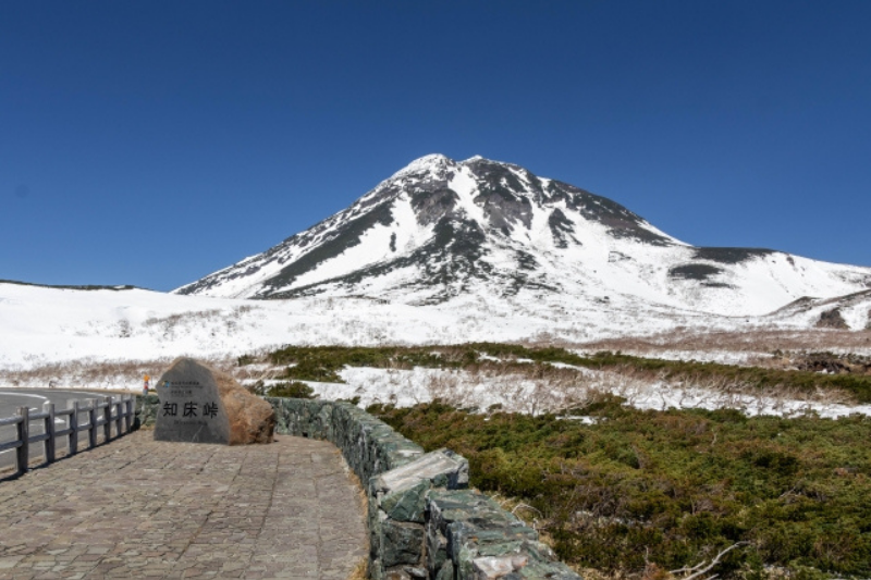 골든 위크의 시레토코 횡단도로